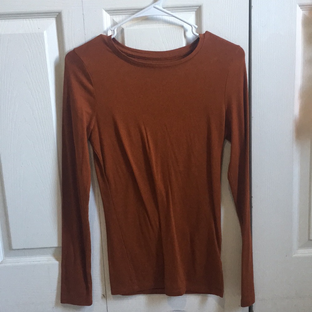 Lightly used long sleeve top